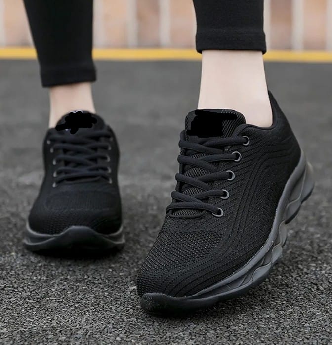 New Men's Sneakers High Quality Shoes For Men Mesh Breathable Summer Casual Walking Sneaker Tenis Zapatillas Hombre