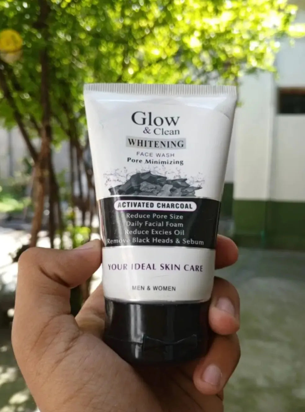 Glow and Clean Whitening Activated Charcoal Face Wash