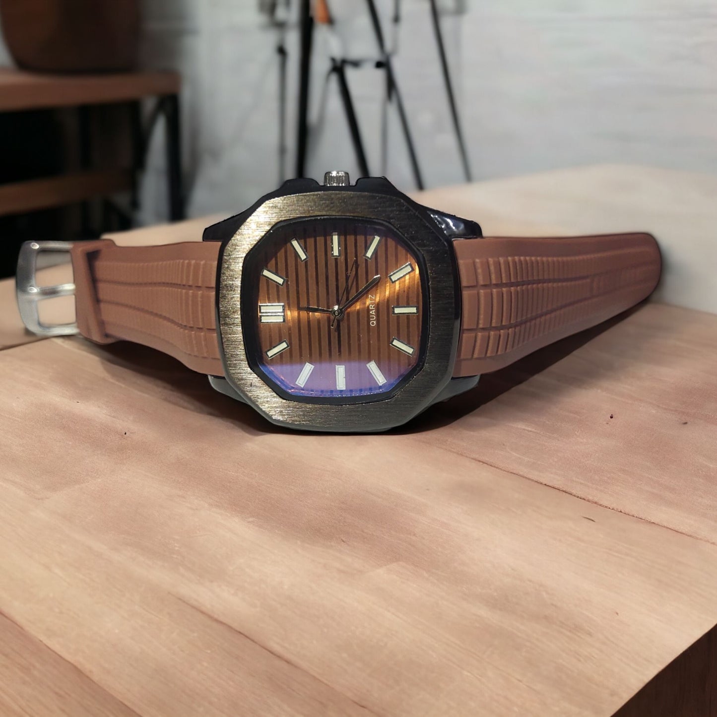 Watch For Mens Stylish and Durable design Perfect For Sports And Outdoor Activities Comfortable To Wear With Adjustable Strap