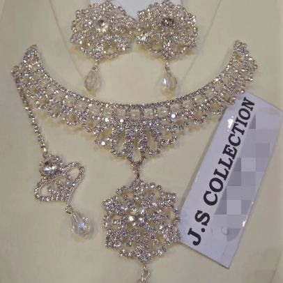 Silver Crystal Girls Jewellery Set For Women