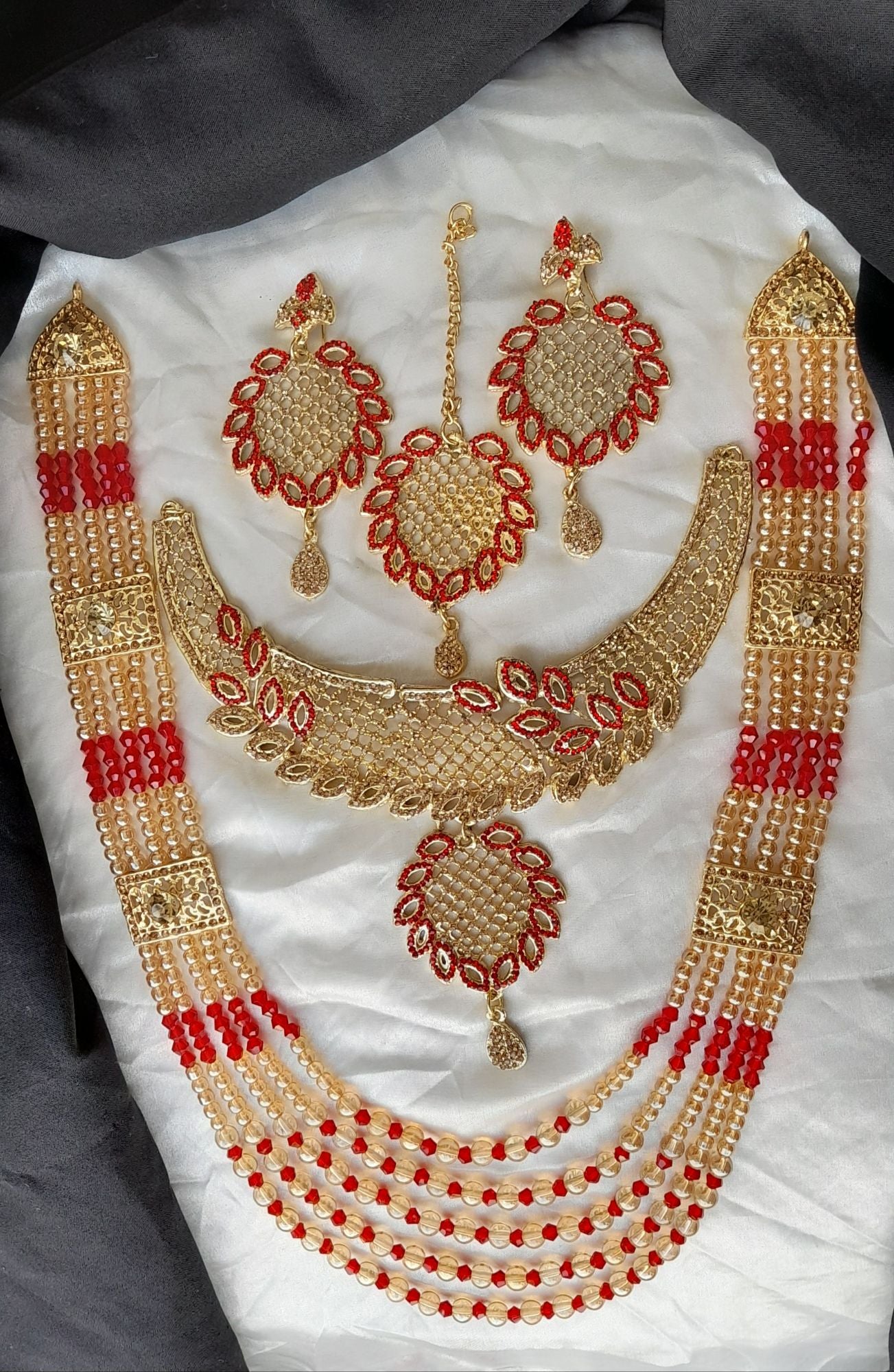 Fancy necklace sets with long mala