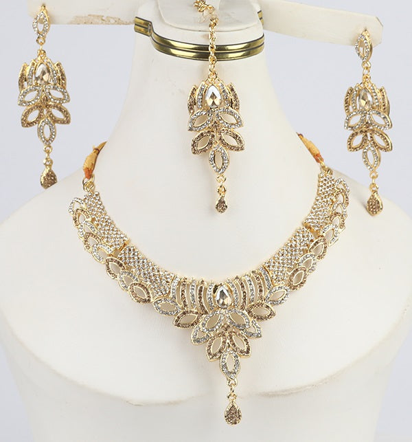 Silver Crystal Girls Jewellery Set For Women
